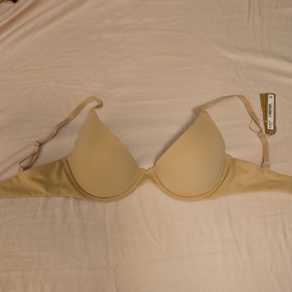 Skims NWT Fits Everybody Plunge Bra 32D